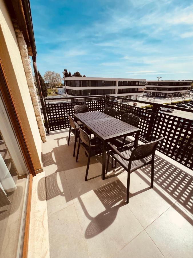 Apartman Bijeca - Медулин Екстериор снимка