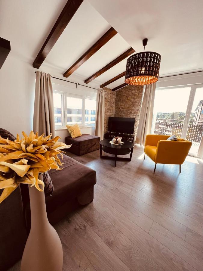 Apartman Bijeca - Медулин Екстериор снимка