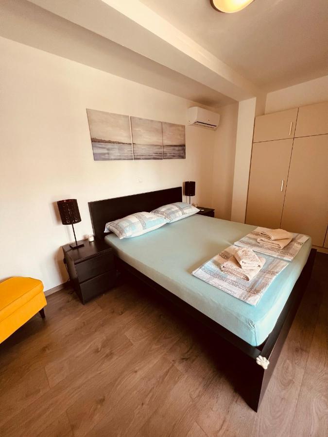 Apartman Bijeca - Медулин Екстериор снимка