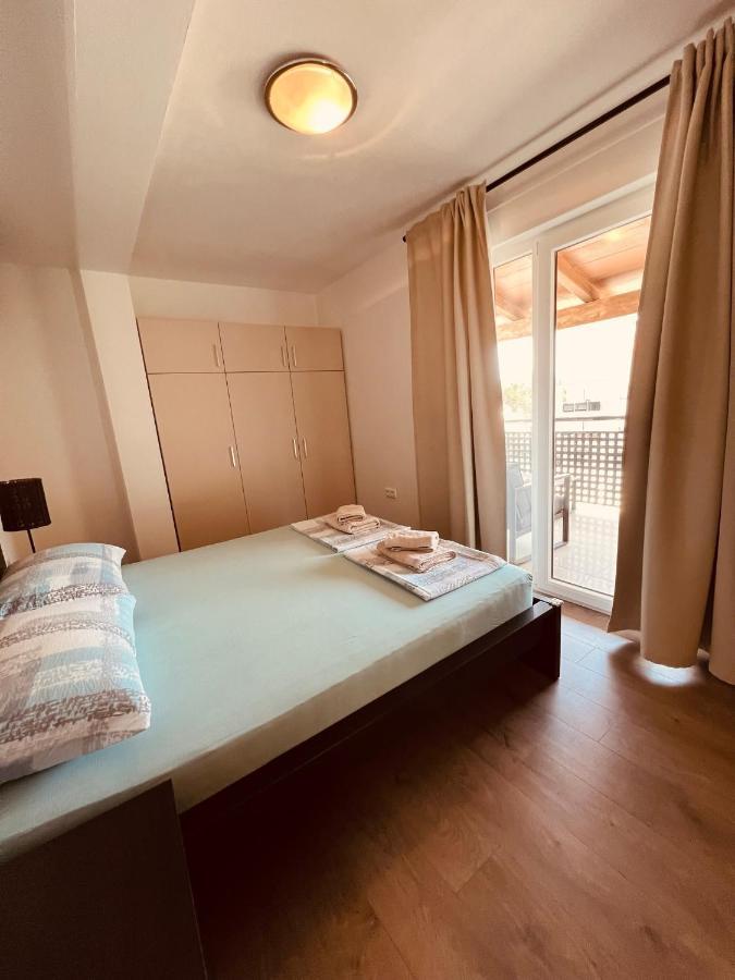 Apartman Bijeca - Медулин Екстериор снимка