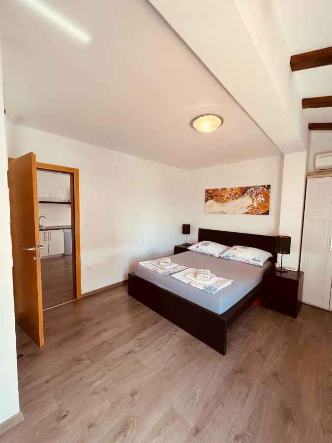 Apartman Bijeca - Медулин Екстериор снимка